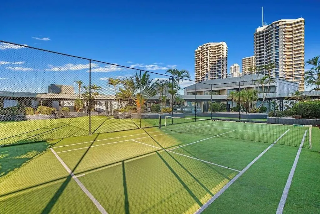Surfers Paradise 3 Bed Apartment Gold Coast