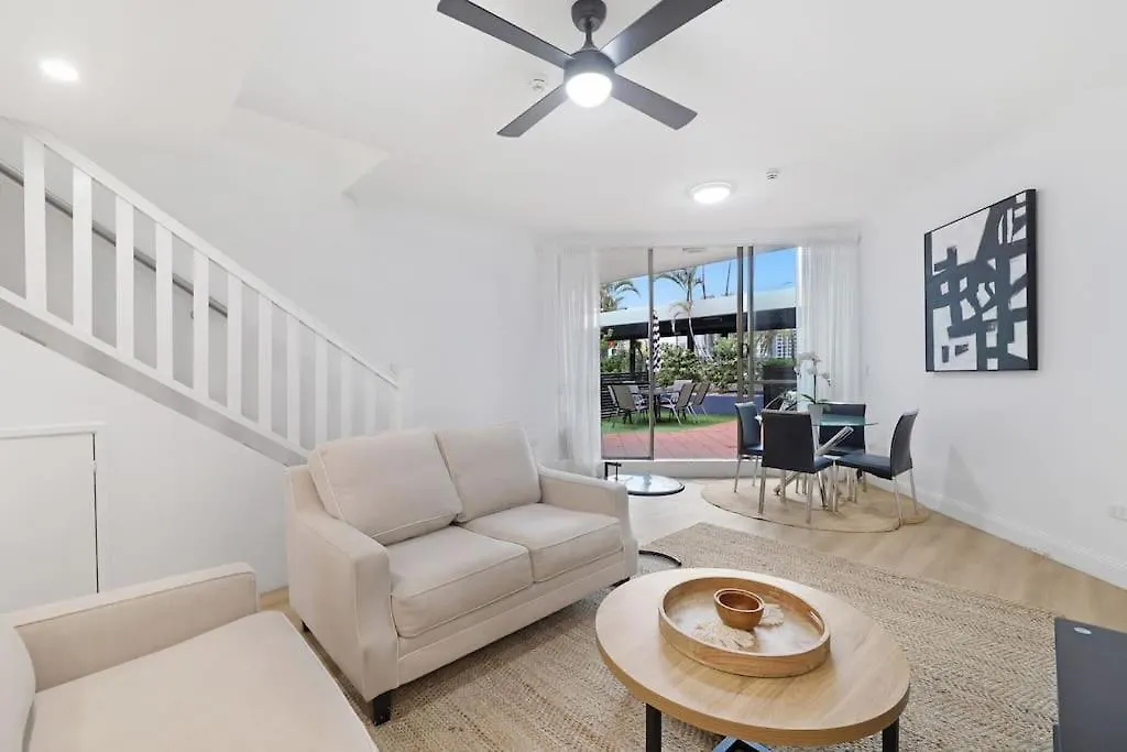 Surfers Paradise 3 Bed Apartment Gold Coast 0*,  Australia